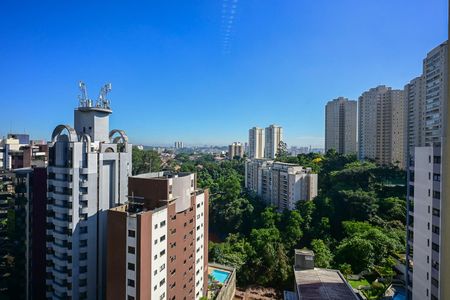 Apartamento à venda com 300m², 4 quartos e 4 vagasVista da Suíte 3
