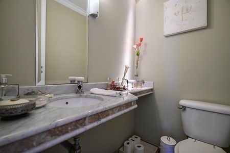 Apartamento à venda com 300m², 4 quartos e 4 vagasLavabo