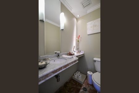 Apartamento à venda com 300m², 4 quartos e 4 vagasLavabo