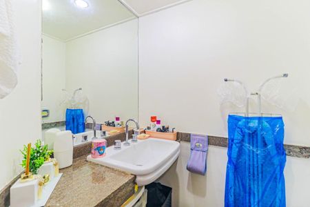 Apartamento à venda com 70m², 2 quartos e 2 vagas