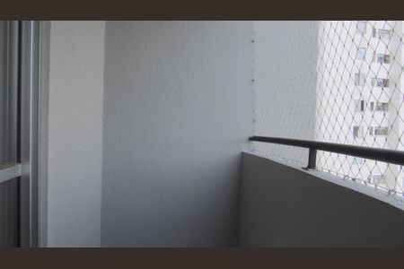 Apartamento à venda com 74m², 3 quartos e 1 vagaVaranda