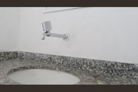 Apartamento à venda com 74m², 3 quartos e 1 vagaBanheiro da Suíte