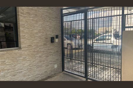 Apartamento à venda com 74m², 3 quartos e 1 vagaFachada e portaria