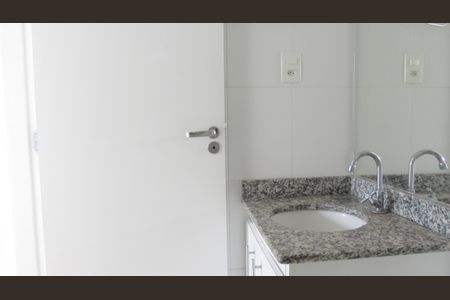 Apartamento à venda com 74m², 3 quartos e 1 vagaBanheiro 3