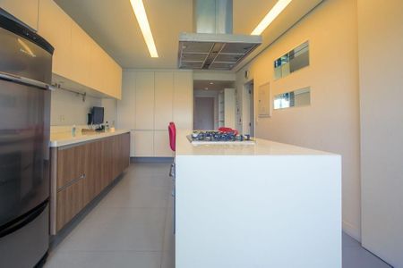 Apartamento à venda com 96m², 2 quartos e 2 vagas