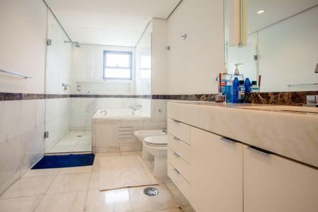 Apartamento à venda com 96m², 2 quartos e 2 vagas
