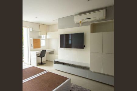 Apartamento à venda com 1 quarto, 75m² em Vila Madalena, São Paulo