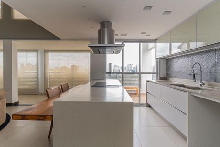 Apartamento à venda com 163m², 3 quartos e 4 vagas