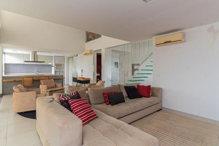 Apartamento à venda com 163m², 3 quartos e 4 vagas