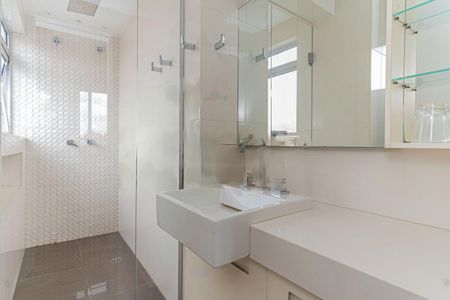 Apartamento à venda com 163m², 3 quartos e 4 vagas