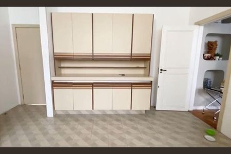 Apartamento à venda com 382m², 3 quartos e 2 vagas