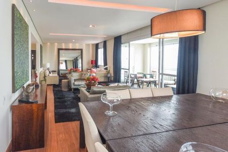Apartamento à venda com 300m², 3 quartos e 5 vagas