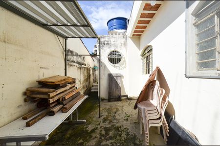 Casa à venda com 210m², 7 quartos e 4 vagas Casa à venda com 210m², 7 quartos e 4 vagasÁrea de Serviço