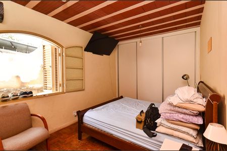 Casa à venda com 210m², 7 quartos e 4 vagas Casa à venda com 210m², 7 quartos e 4 vagasSuíte Casa 2