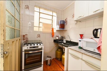 Casa à venda com 210m², 7 quartos e 4 vagas Casa à venda com 210m², 7 quartos e 4 vagasCozinha Casa 1