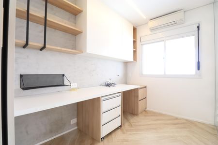 Apartamento para alugar com 129m², 3 quartos e 2 vagasEscritório