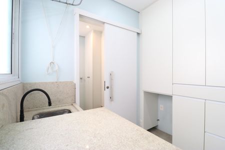 Apartamento para alugar com 129m², 3 quartos e 2 vagasÁrea e banheiro de Serviço