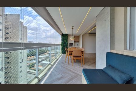 Apartamento para alugar com 129m², 3 quartos e 2 vagas Apartamento para alugar com 129m², 3 quartos e 2 vagasVaranda