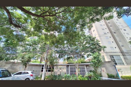 Apartamento para alugar com 129m², 3 quartos e 2 vagas Apartamento para alugar com 129m², 3 quartos e 2 vagasFachada