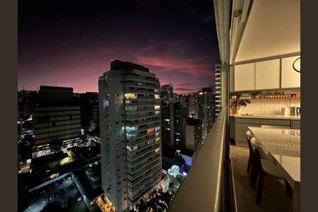 Apartamento à venda com 2 quartos, 65m² em Bela Vista, São Paulo
