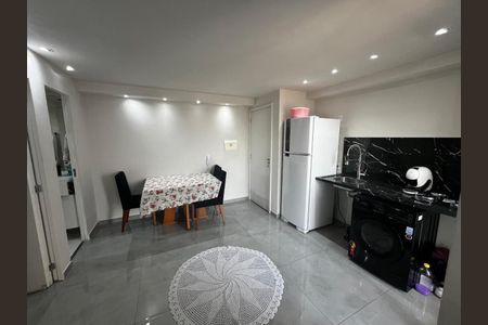 Apartamento à venda com 2 quartos, 76m² em Campo Limpo, São Paulo