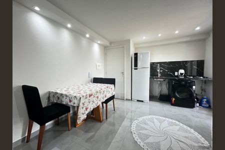 Apartamento à venda com 2 quartos, 76m² em Campo Limpo, São Paulo