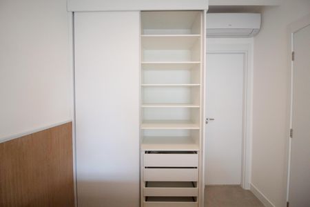 Apartamento para alugar com 37m², 1 quarto e sem vaga