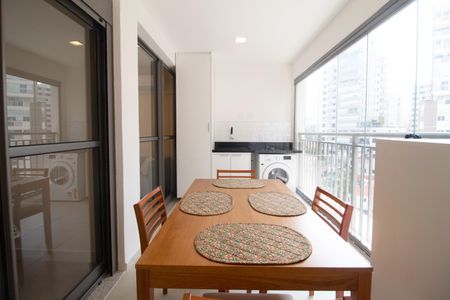 Apartamento para alugar com 37m², 1 quarto e sem vaga