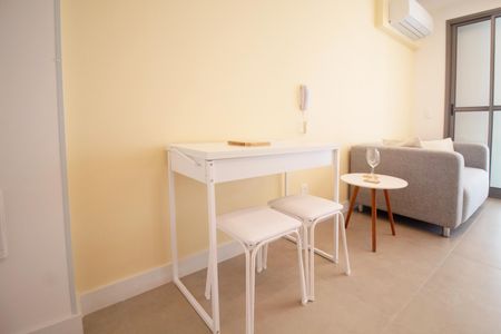 Apartamento para alugar com 37m², 1 quarto e sem vaga