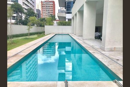 Apartamento à venda com 28m², 1 quarto e 1 vaga