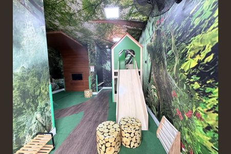 Apartamento à venda com 69m², 3 quartos e 1 vagaPlayground