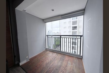 Apartamento à venda com 69m², 3 quartos e 1 vagaSacada