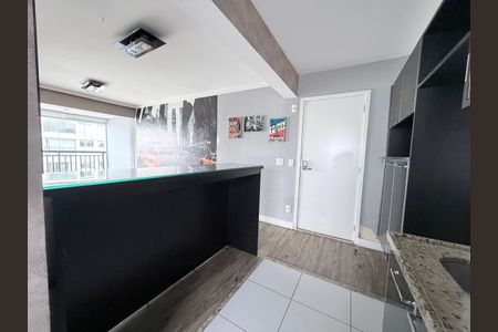 Apartamento à venda com 69m², 3 quartos e 1 vagaÁrea de Serviço