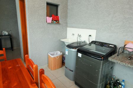 Apartamento para alugar com 107m², 2 quartos e 1 vaga