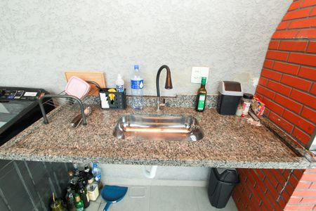 Apartamento para alugar com 107m², 2 quartos e 1 vaga