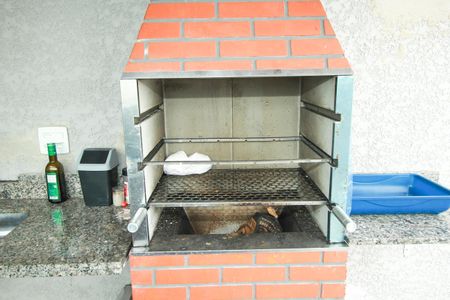 Apartamento para alugar com 107m², 2 quartos e 1 vaga