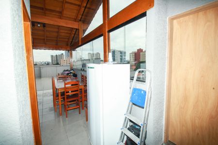 Apartamento para alugar com 107m², 2 quartos e 1 vaga