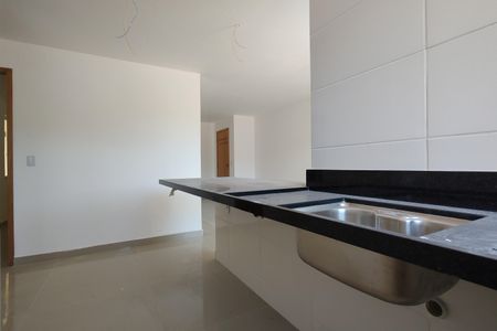 Cozinha  de apartamento para alugar com 3 quartos, 132m² em Jacarepaguá, Rio de Janeiro