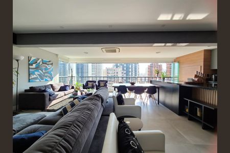 Apartamento à venda com 142m², 3 quartos e 4 vagas
