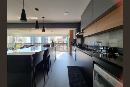 Apartamento à venda com 142m², 3 quartos e 4 vagas