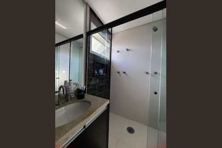 Apartamento à venda com 142m², 3 quartos e 4 vagas