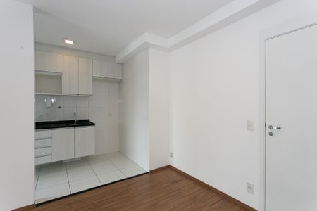 Apartamento à venda com 67m², 2 quartos e 1 vaga Apartamento à venda com 67m², 2 quartos e 1 vagaSala