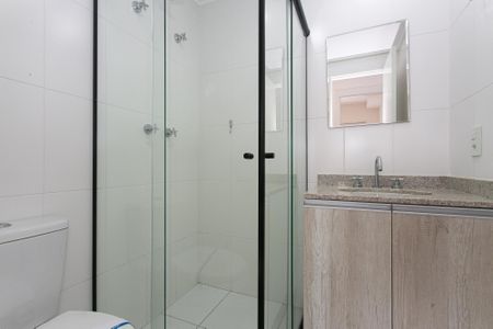 Apartamento à venda com 67m², 2 quartos e 1 vaga Apartamento à venda com 67m², 2 quartos e 1 vagaBanheiro Social