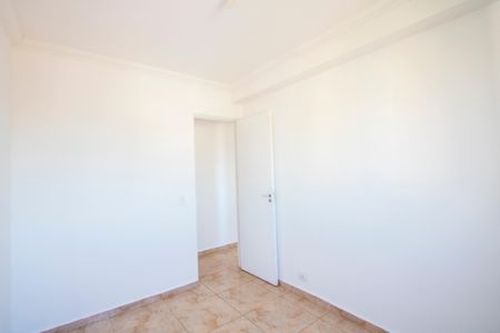 Apartamento à venda com 60m², 3 quartos e 1 vagaQuarto 2