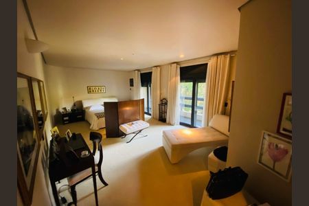 Casa à venda com 4 quartos, 780m² em Morumbi, São Paulo