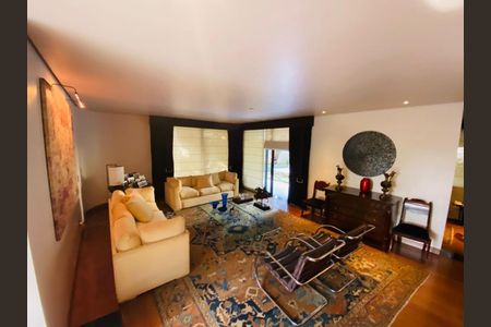 Casa à venda com 4 quartos, 780m² em Morumbi, São Paulo