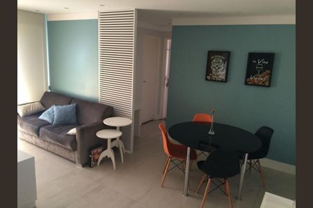Apartamento à venda com 2 quartos, 55m² em Vila Olímpia, São Paulo