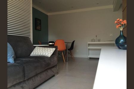Apartamento à venda com 2 quartos, 55m² em Vila Olímpia, São Paulo