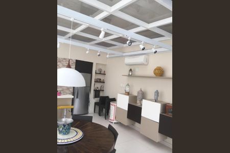 Apartamento à venda com 3 quartos, 253m² em Bosque da Saúde, São Paulo