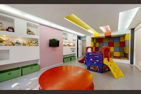 Apartamento à venda com 2 quartos, 75m² em Vila Andrade, São Paulo